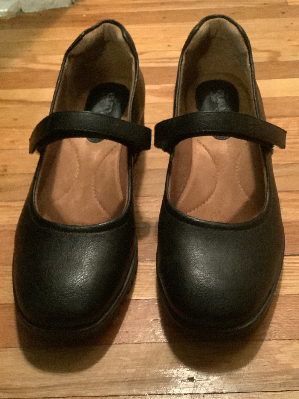 Only worn a few times - Eurosoft black leather Mary Jane Wedges size 8.5